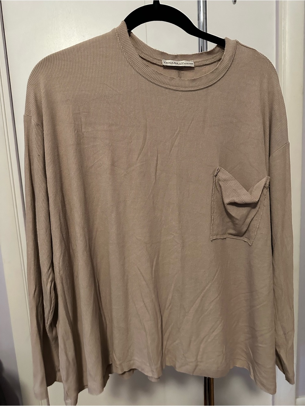 ZENANA TAUPE OVERSIZED LONG SLEEVE TOP — L/XL | NEW WITHOUT TAGS